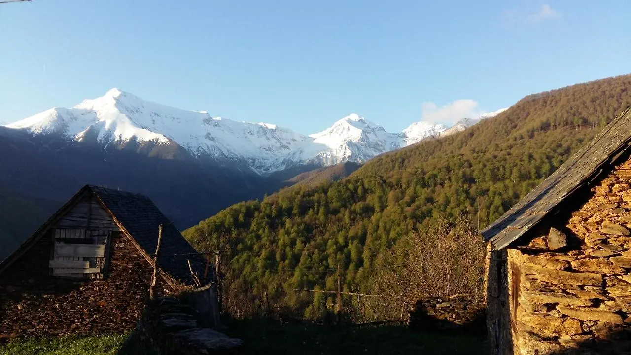 Hébergement de vacances Le Bonheur des Hauteurs, Gite du Playras - alt 1100m - Sentein